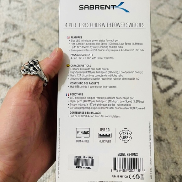 Brand New Sabrent 4-Port USB 2.0 Hub With Power Switches - Picture 9 of 11